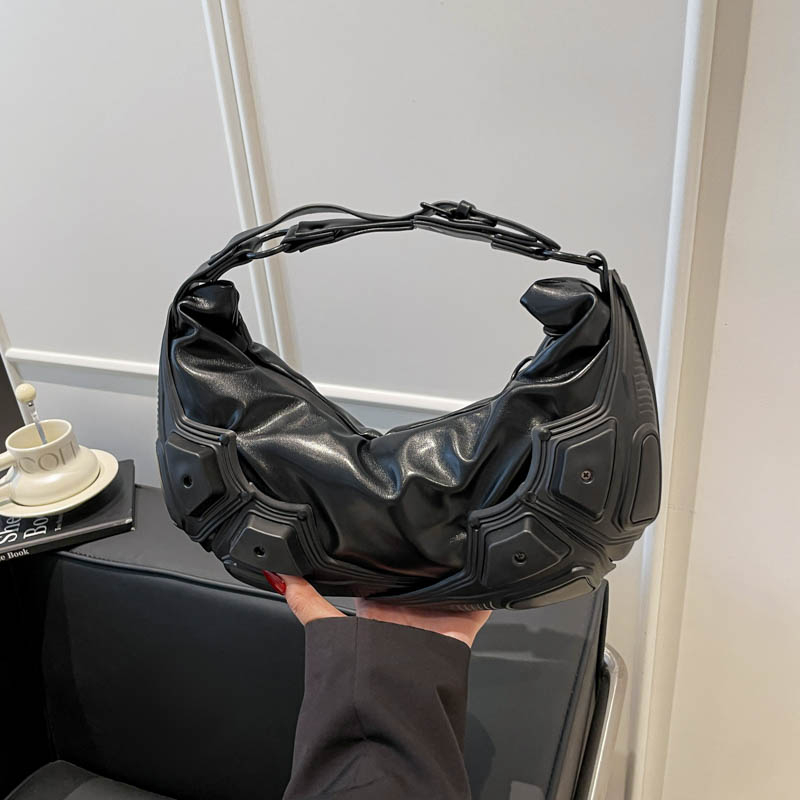 Women Bags 2026 Trends - ダークトレンディな半月型ホットガールパンク脇下バッグソフトPUレザーY2Kバイクバッグ女性用クロスボディバッグハンドバッグ2026