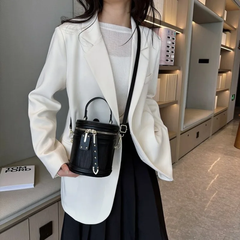 エレガントなデザイナーおむつバッグ 女性用 高級クロスボディ - Women'S Best Bags For Travel のレビューと価格