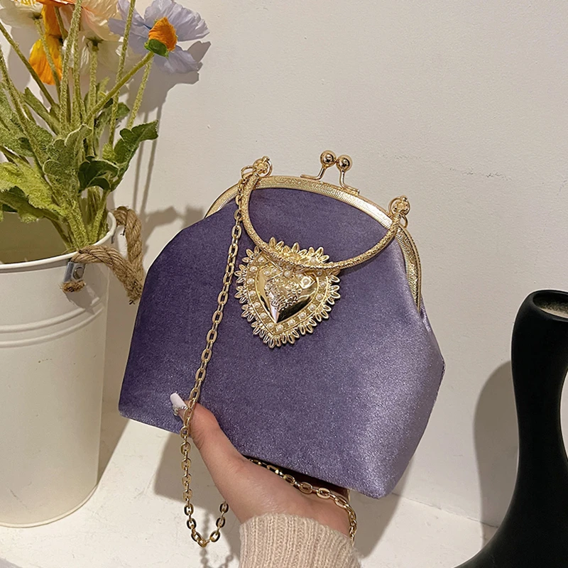 チェーンベルベットフレームハートディナーハンドバッグダイヤモ - Women Bags In Sale のレビューと価格